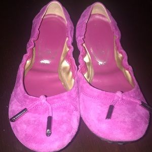 Pink Tod’s ballet flats